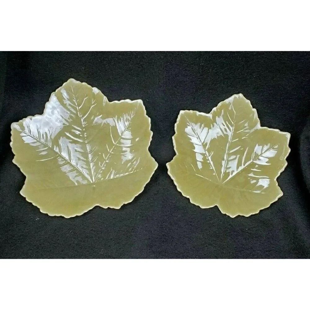 Vintage Belleek Ireland Porcelain Leaf Nesting Trinket Dishes Set 2 Green Mark